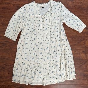 Universal Threads Floral Dress